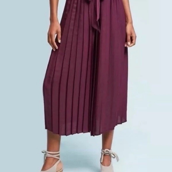 Feather Bone By Anthropologie Pleated Wide Leg Cropped Pants Plum Women’s XS - Picture 2 of 12